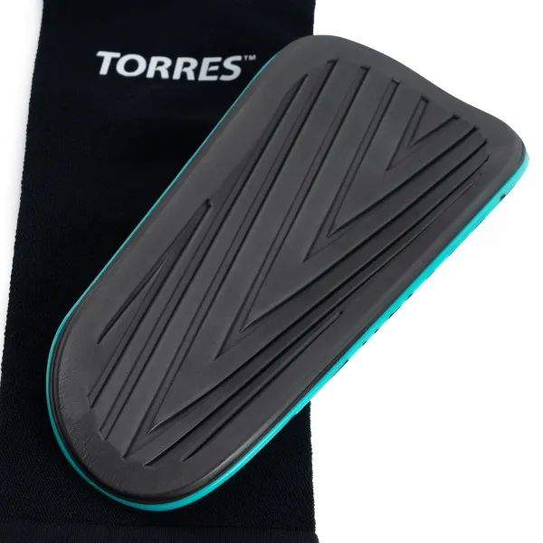 Щитки футбольные TORRES Pro за 1&nbsp;972 ₽ в Белгороде